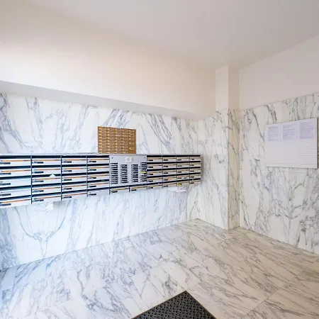 Kwintebank 1 Bedroom On Floor 9 アパート