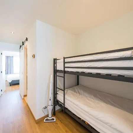 Kwintebank 1 Bedroom On Floor 9 アパート